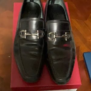 Men Salvatore Ferragamo dress shoes